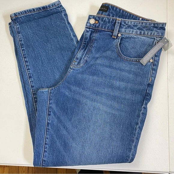 Talbots Womens Everyday Relaxed fit size 10 - Picture 2 of 7